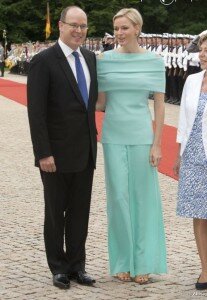 Принц Альберт и его супруга Шарлин в Германии
