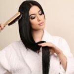 Процедура аромарасчёсывания волос